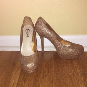Gold Sparkly Pumps Candie’s Size 8
